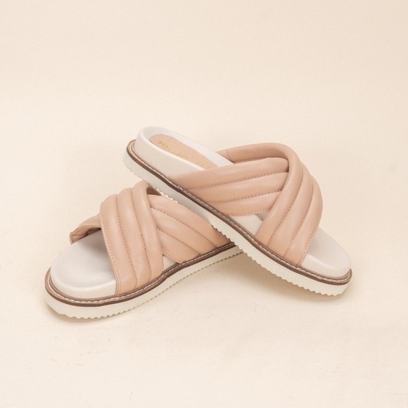 MiiM Sandals - Picture 1 of 4